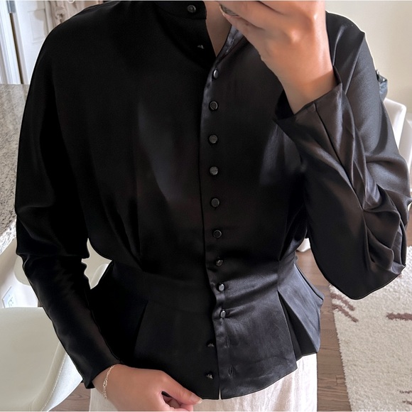 Equipment Silk Button Up Blouse - Picture 3 of 4